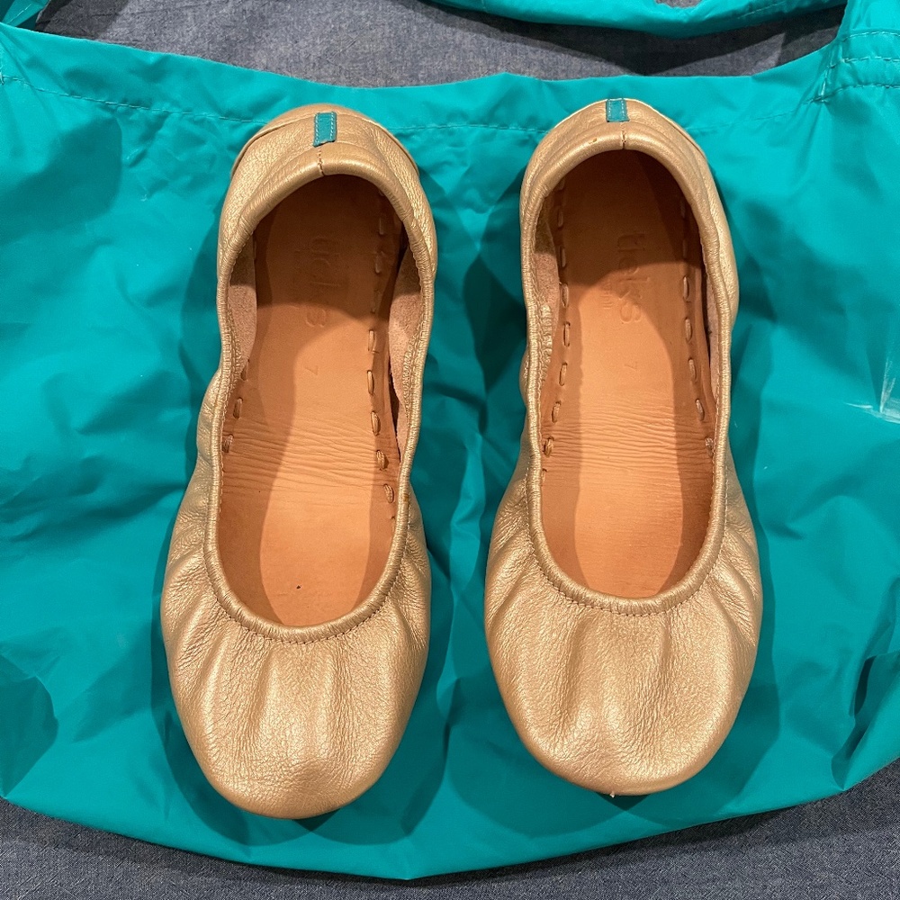 Champagne ballet flat